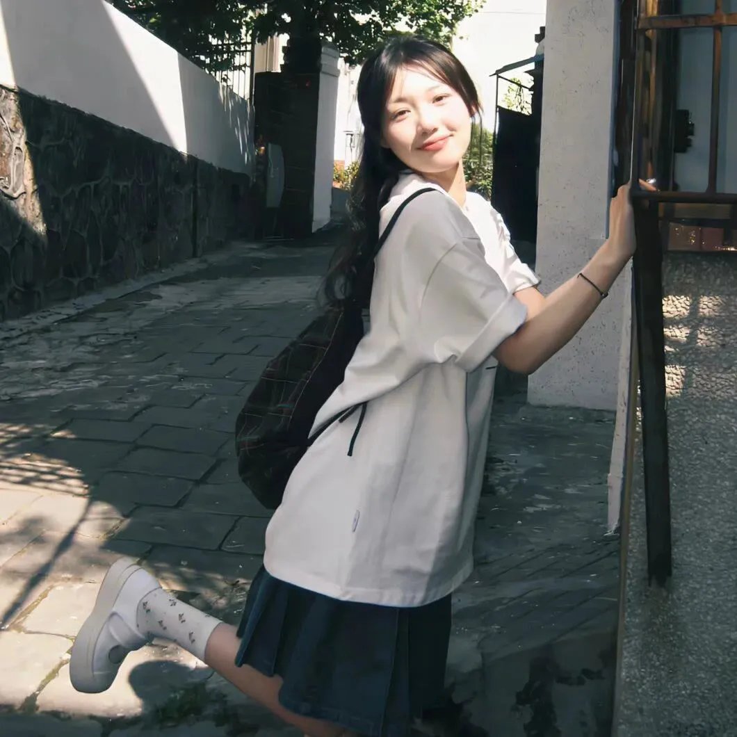 女子高中生